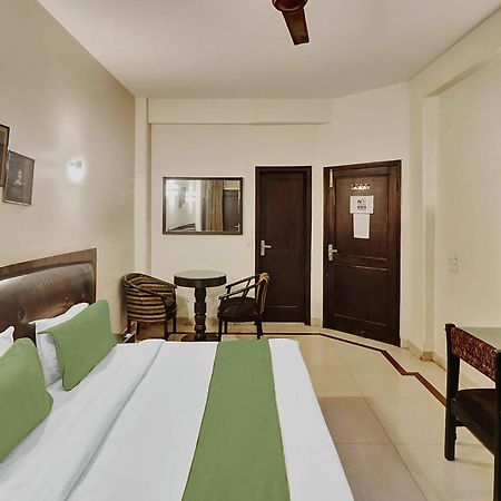 Fabexpress Lloyd House Hotel New Delhi Eksteriør billede