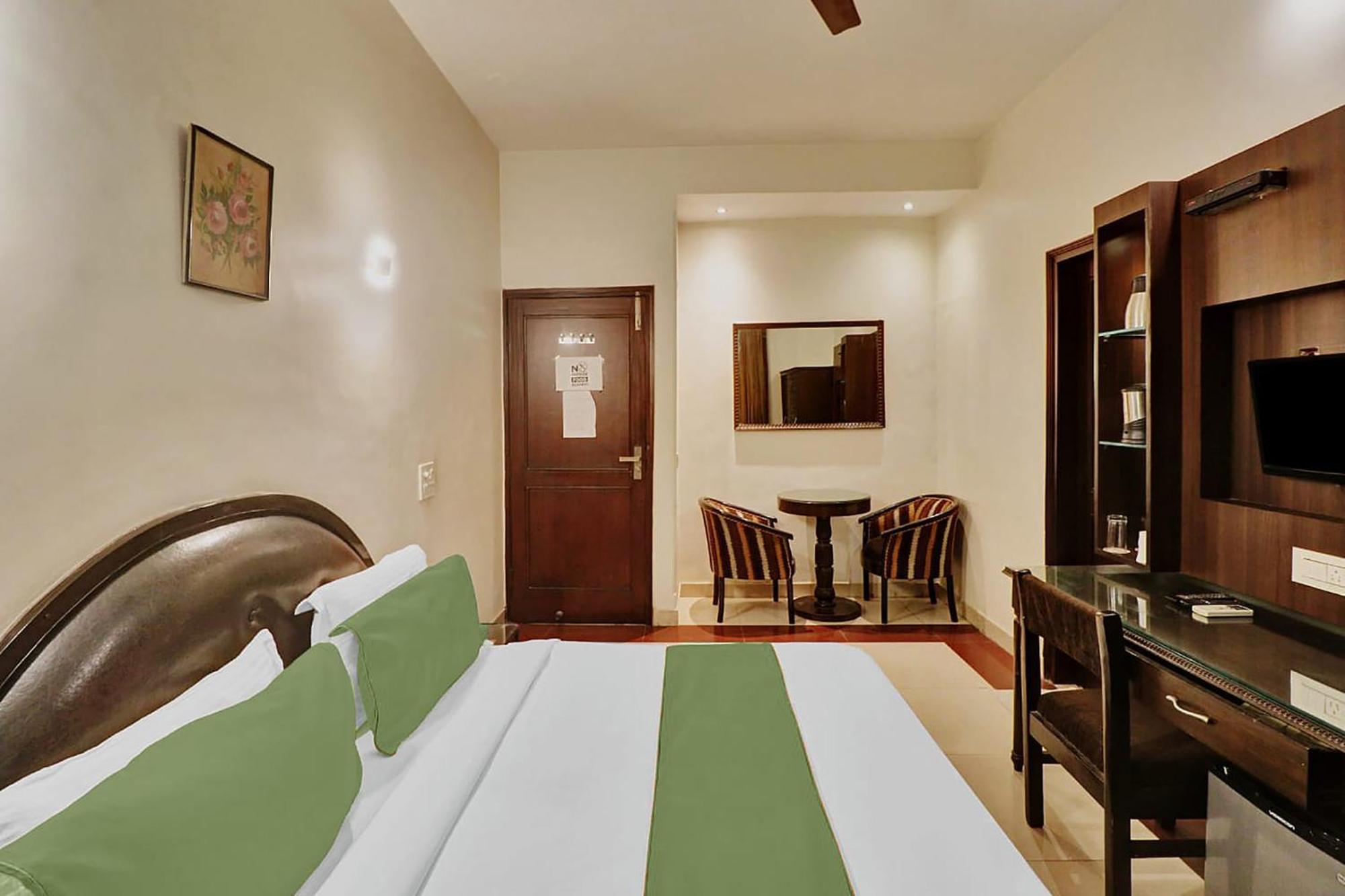 Fabexpress Lloyd House Hotel New Delhi Eksteriør billede