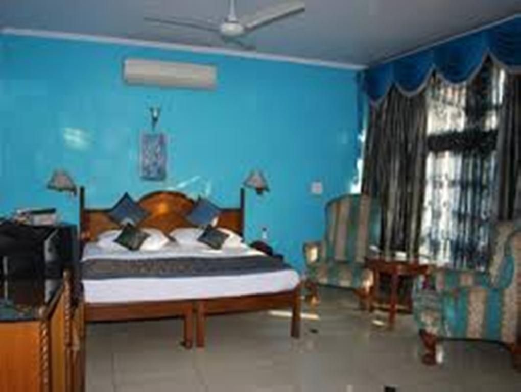 Fabexpress Lloyd House Hotel New Delhi Eksteriør billede